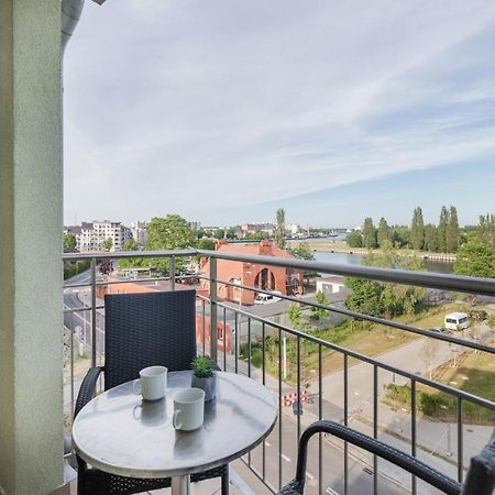 Riverside Apartment With Balcony By Noclegi Renters Świnoujście Εξωτερικό φωτογραφία